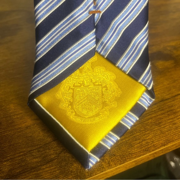 Donald Trump Signature Collection Silk Tie Blue Stripe 59” Length X 3.5” Width - Picture 3 of 5